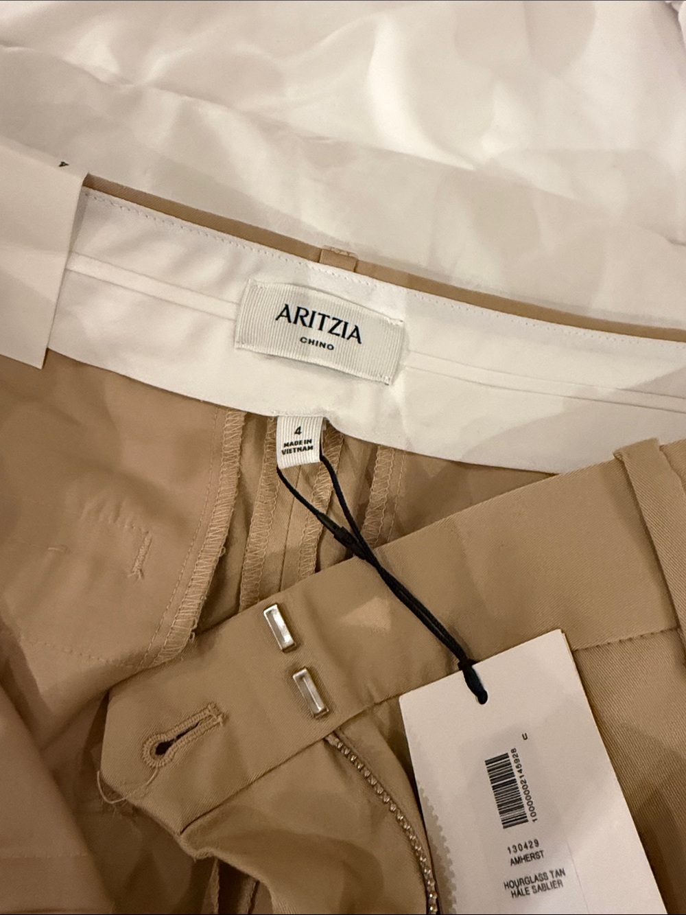 Aritzia Wide-Leg Chino Pants in Tan